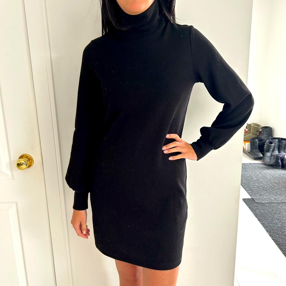 Black Balloon Sleeve Ribbed Dress / Size XS *